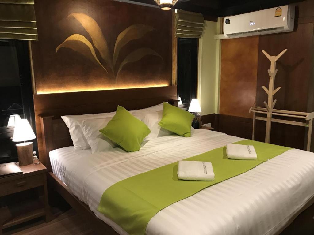 Lana Hotel Chiang Mai Exterior photo