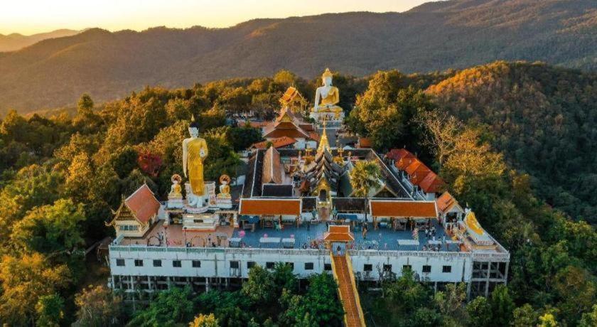 Lana Hotel Chiang Mai Exterior photo